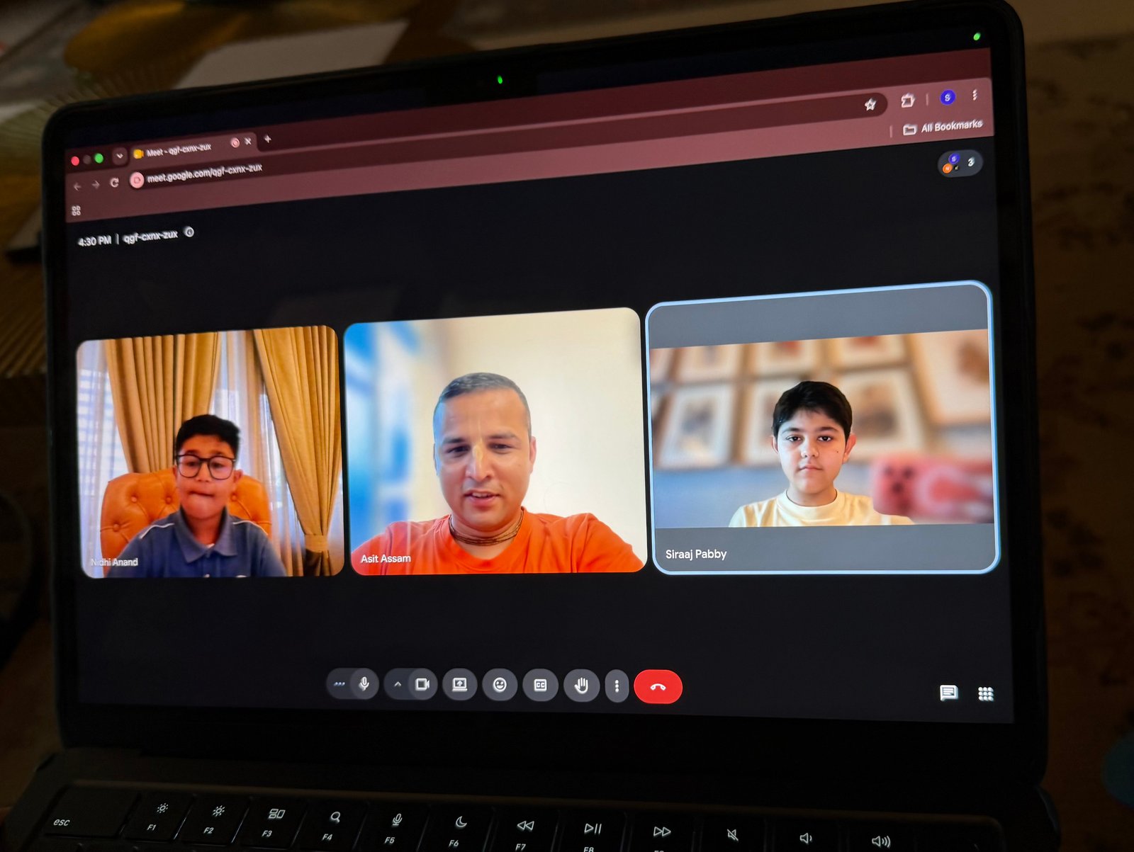 Interview with Aradhya Gaur Prabhu Ji